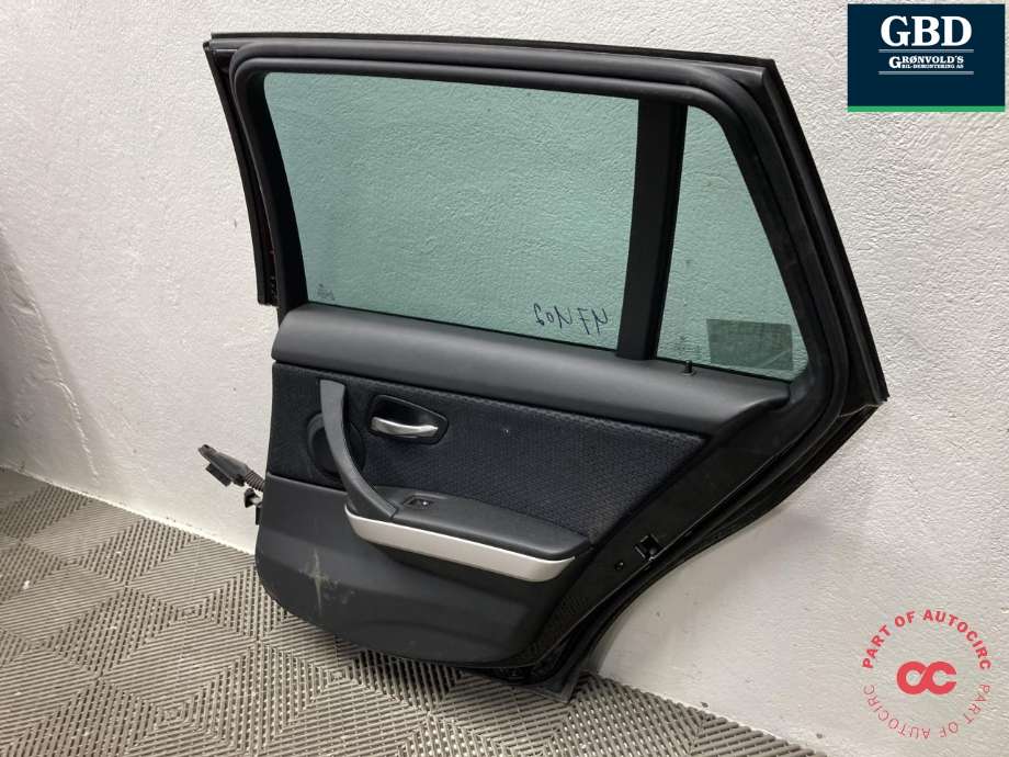 Dør høyre bak til BMW 3-Serie 2005-2011 (E90/E91/E92/E93) (E90/E91/E92/E93) (41 00 9 628 752|)