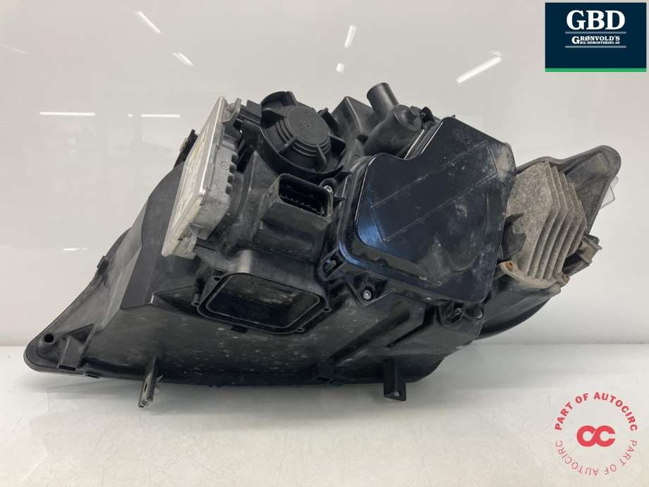 Frontlykt høyre xenon til BMW 3-Serie 2005-2011 (E90/E91/E92/E93) (E90/E91/E92/E93) (63 11 7 240 248|63 11 7 202 584|)