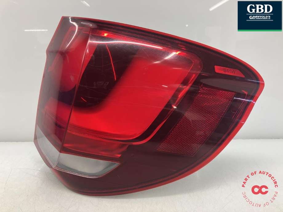 Baklykt høyre ytre til BMW X5 2013-2018 (F15) (F15) (HELLA|63 21 7 470 886|7290100-10|011 297 - 02)