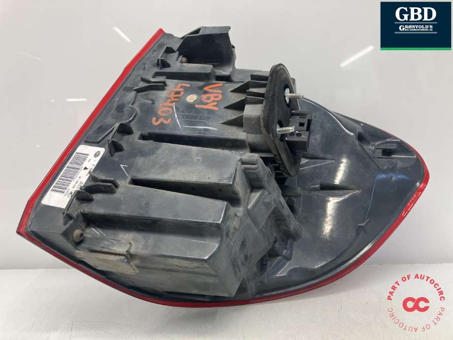 Baklykt venstre ytre til BMW X5 2013-2018 (F15) (F15) (63 21 7 470 885|7290099-10|011 297 - 01)