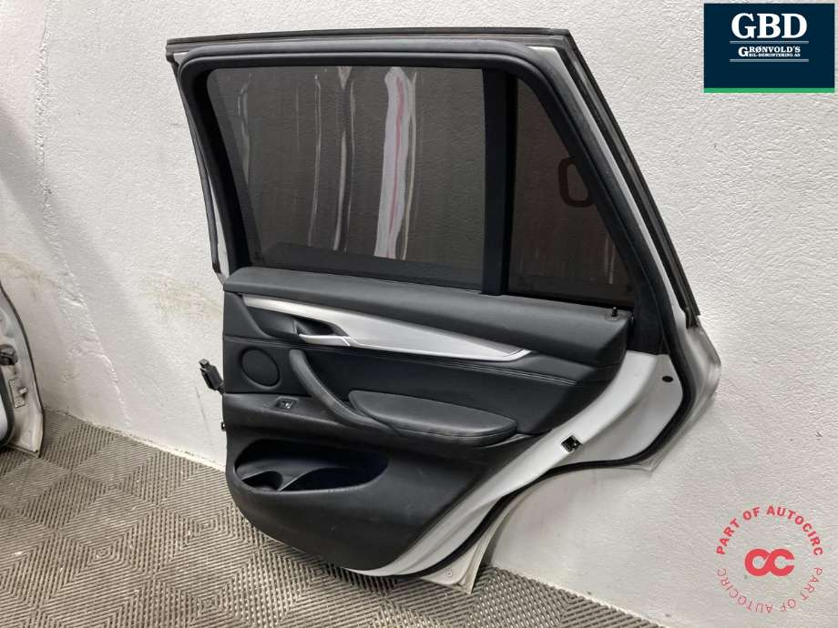 Dør høyre bak til BMW X5 2013-2018 (F15) (F15) (41 51 7 386 740|)