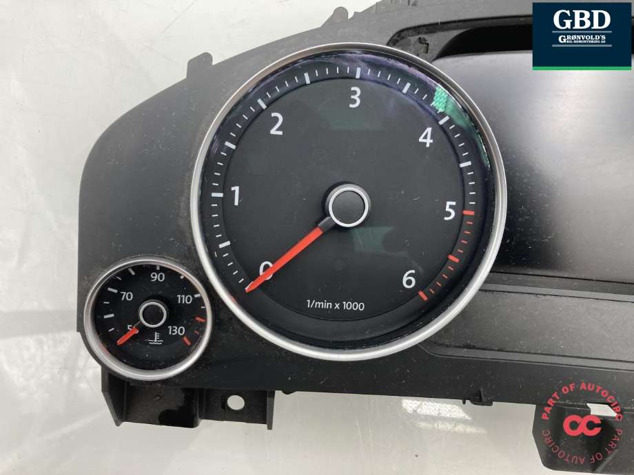 Instrumentpanel til VW Touareg 2010-2018 (Type II) (7P6 920 881 G|7P6 920 881 GX|)