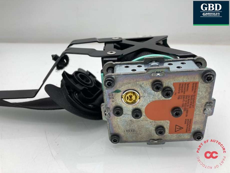 Sikkerhetsbelte foran høyre til VW Touareg 2010-2018 (Type II) (7P0 857 706 G HCP|7P0857706 E HCP|)