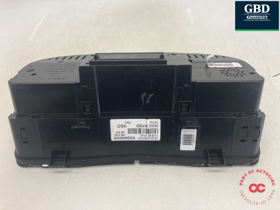 Instrumentpanel til VW Tiguan 2007-2011 (Type I, Fase 1) (5N0 920 870 D Z02|5N0 920 870 D|V0004000)