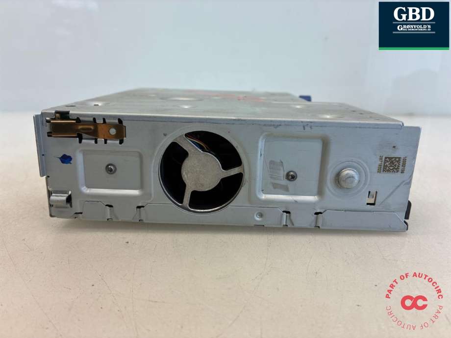 Bilstereo navigasjon spiller til Audi e-tron GT 2021-->> (4J3 035 070 J|4J3 035 070 A|)
