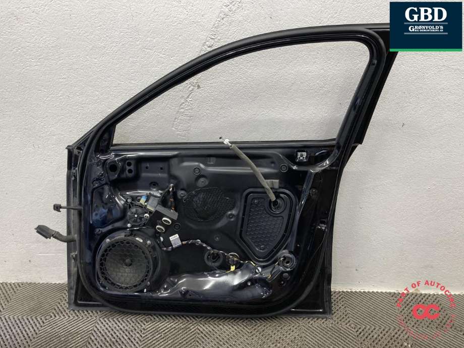 Dør høyre foran til Audi A3 2012-2016 (Type III, Fase 1) (8V4 831 052 E|8V4 831 052 B|)
