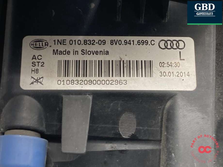 Tåkelykt venstre foran til Audi A3 2012-2016 (Type III, Fase 1)  (8V0 941 699 H|8V0 941 699 C|)