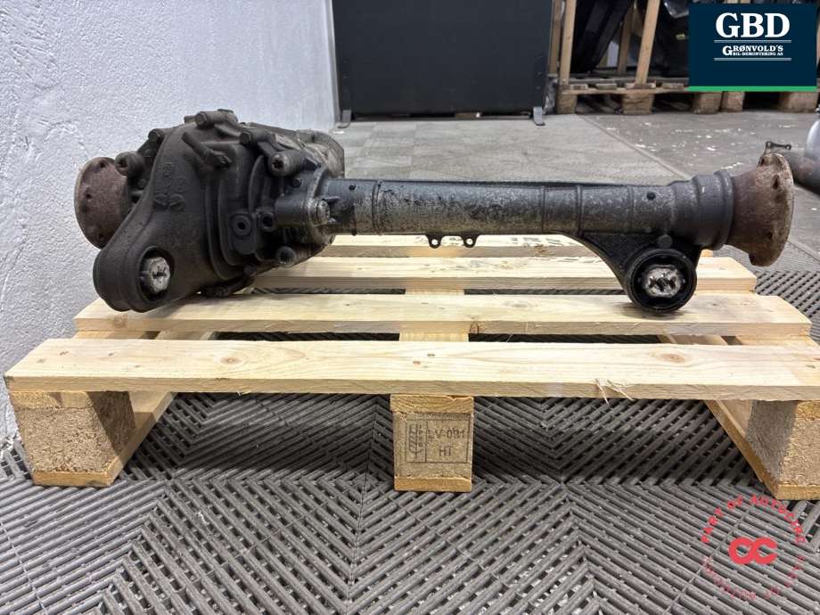Kardang klokke foran til VW Touareg 2010-2018 (Type II)  (0BM 409 505 T|0BM 409 505 L|)