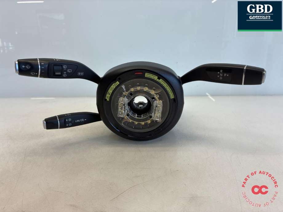 Bryter combi til Mercedes Vito 2014-->> (W447) (W447) (A 246 900 39 20 9051|)