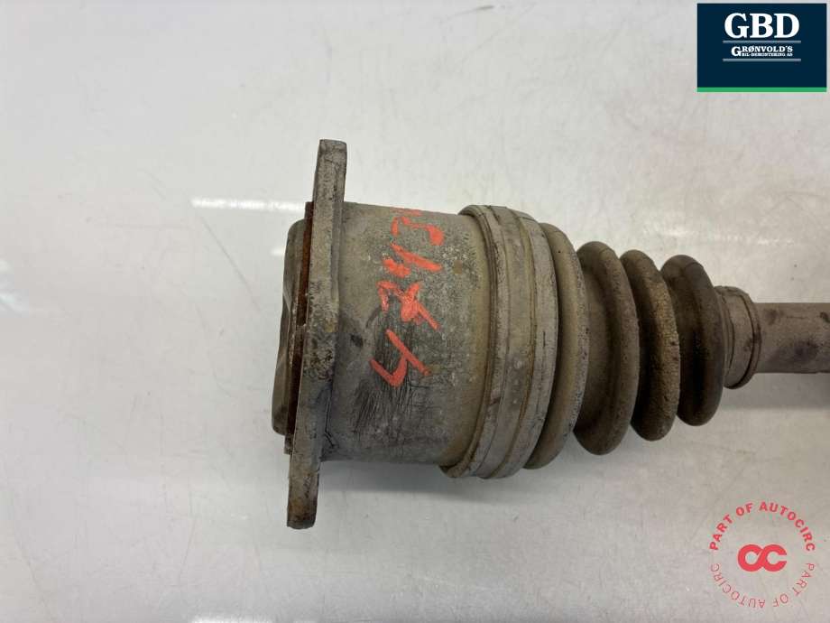 Drivaksel venstre foran, diesel/manuell til Toyota Hiace 2007-2012 (Fase 3)  (4343026033|4343026032|)