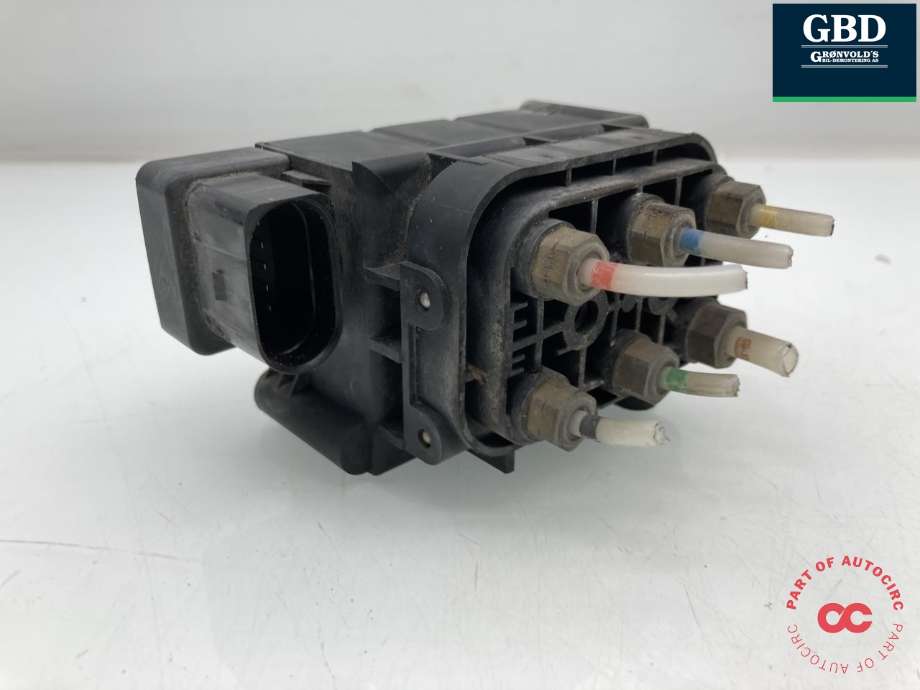 Ventilblokk luftfjæring til Mercedes ML 2005-2011 (W164) (W164) (A 212 320 03 58|A 251 320 00 58|)
