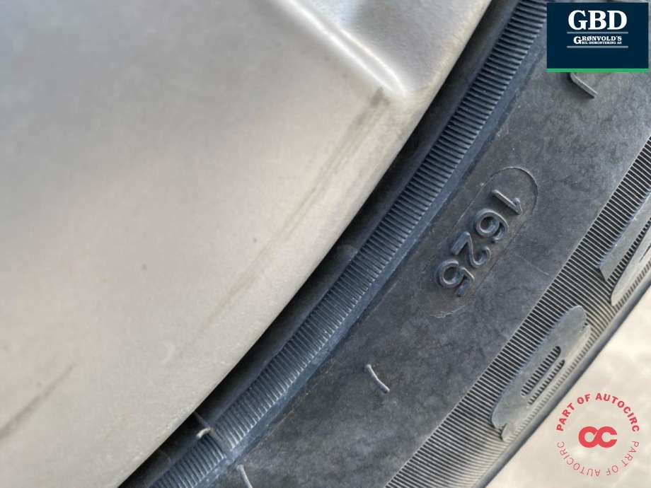 Hjulsett aluminium vinter til Škoda Superb 2015-->> (Type III) (NO PART ID|)