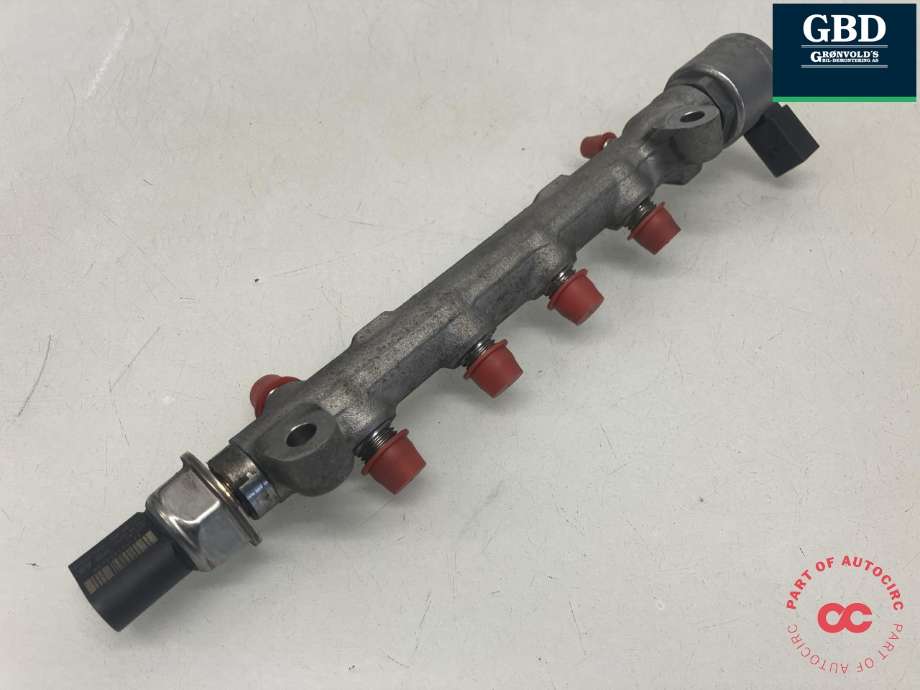 Dyseskinne (fuelrail) til VW Tiguan 2016-2020 (Type II, Fase 1)  (04L 130 089 H|04L 130 089 G|04L 906 054)