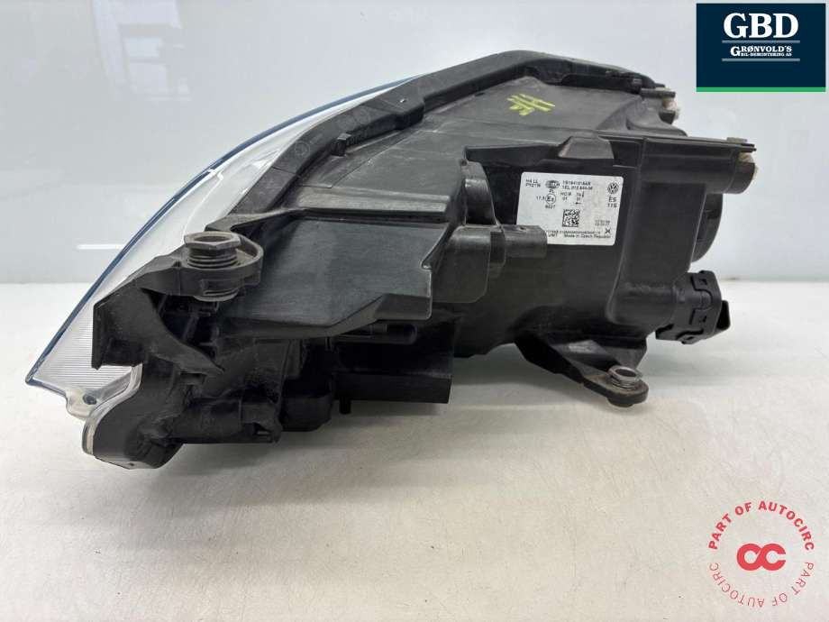 Frontlykt høyre halogen til VW E-Up 2013-2019 (1S1 941 016 AB|)