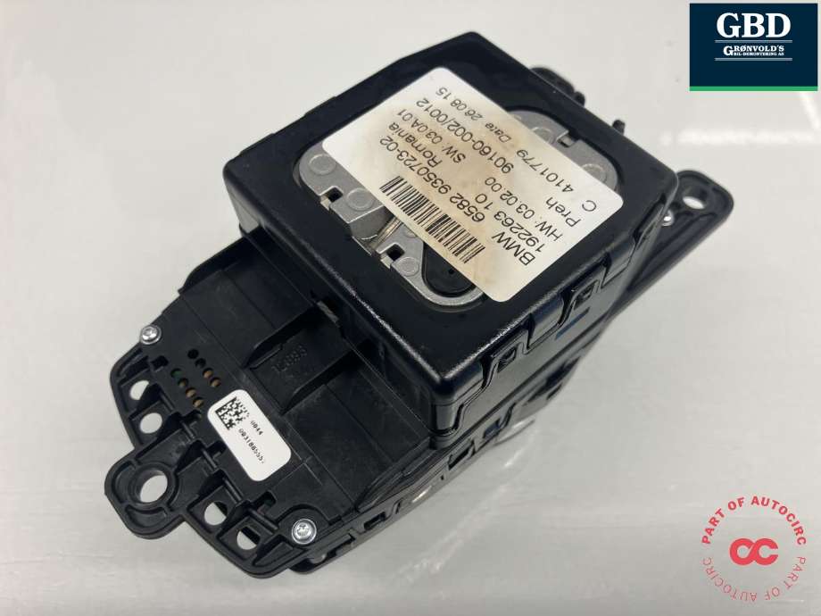 Bilstereo navigasjon betjeningspanel til BMW X5 2013-2018 (F15) (F15) (65 82 9 350 723|192263 10|)