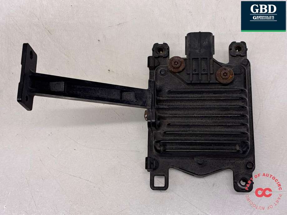 Sensor radar til Toyota Prius +7 2012-2020 (Type III) (stasjonsvogn) (stasjonsvogn) (8821047061|20018319|)