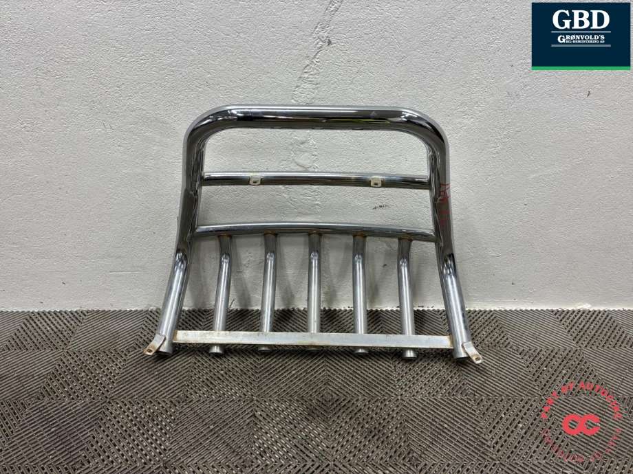 Kufanger / frontguard til Suzuki Grand Vitara, XL-7 2001-2007  (NO PART ID|)