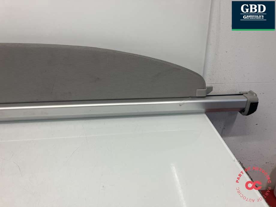 Bagasjerom rollon til Toyota Prius 2009-2016 (Type III) (COMBI) (COMBI) (6491047021B0|6491047020B0|)