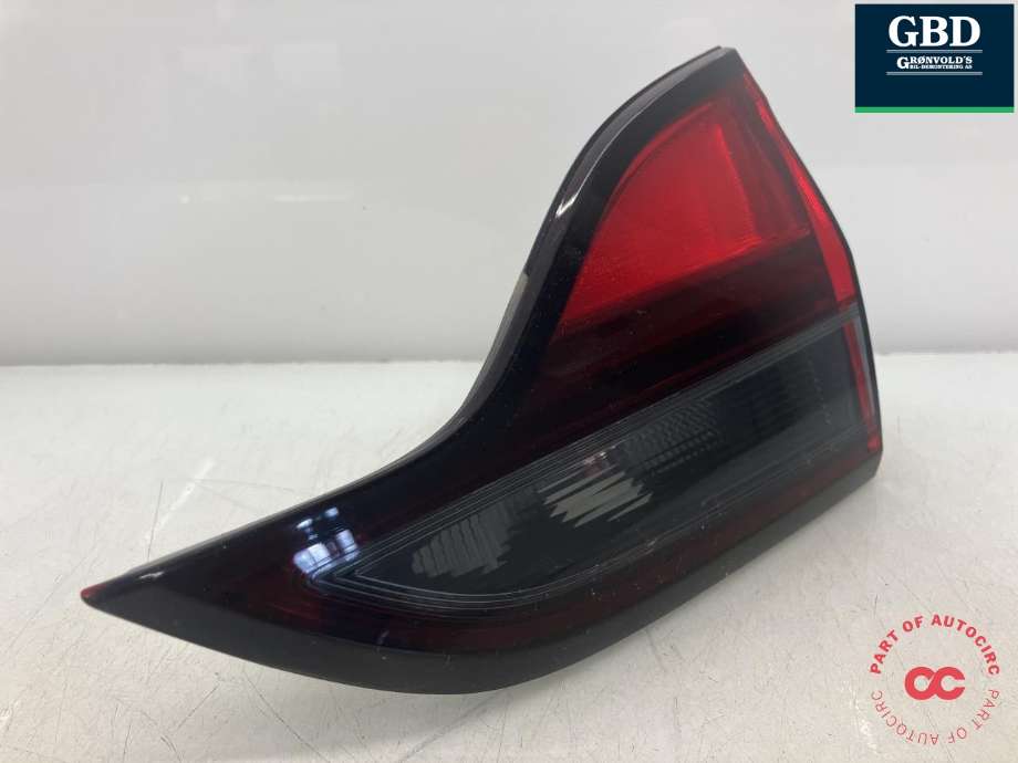 Baklykt høyre indre til Opel Zafira Tourer 2012-2018  (39043681|39028597|21460203)