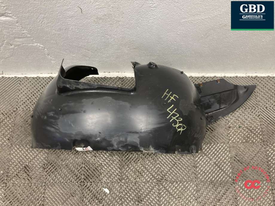 Skjerm locari høyre foran til VW Caddy 2015-2020 (Type III, Fase 3)  (2K5 805 912 G|2K5 805 912 E|)