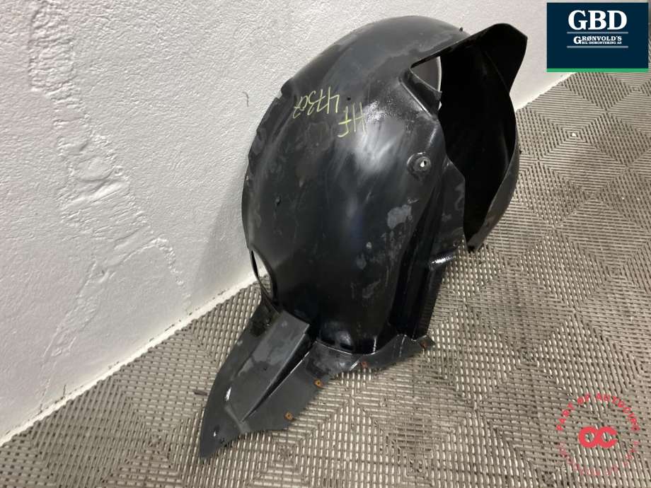 Skjerm locari høyre foran til VW Caddy 2015-2020 (Type III, Fase 3)  (2K5 805 912 G|2K5 805 912 E|)