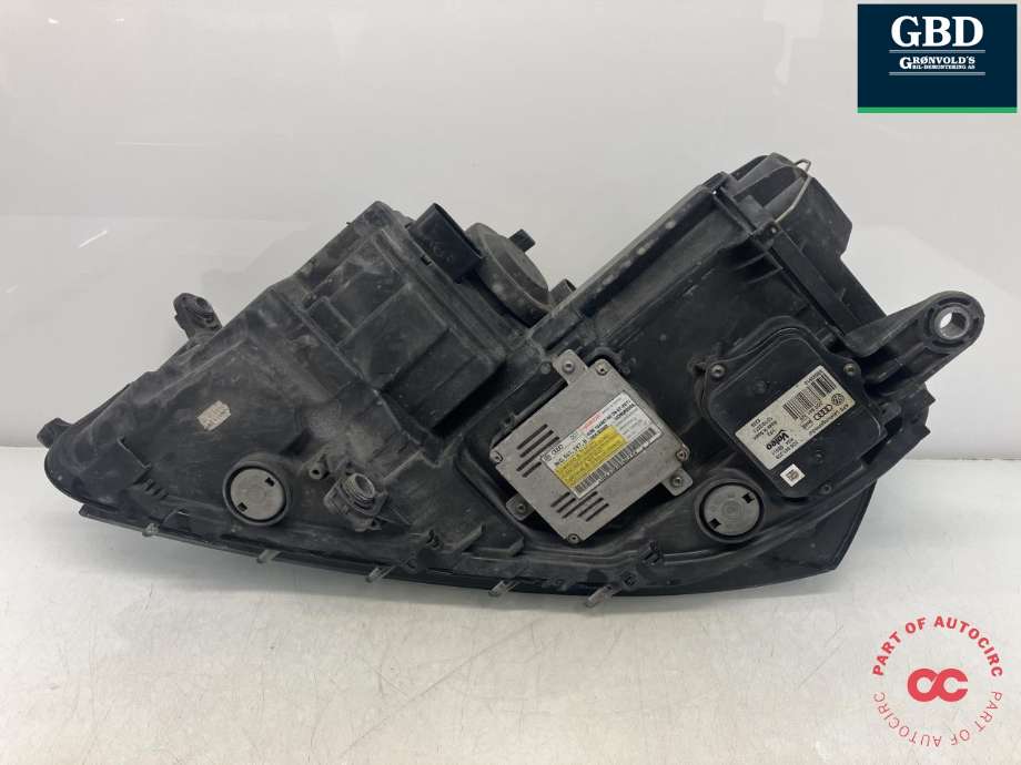 Frontlykt høyre xenon til VW Passat 2011-2015 (B7) (B7) (VALEO|3AB 941 754|3AB 941 752|90005333)