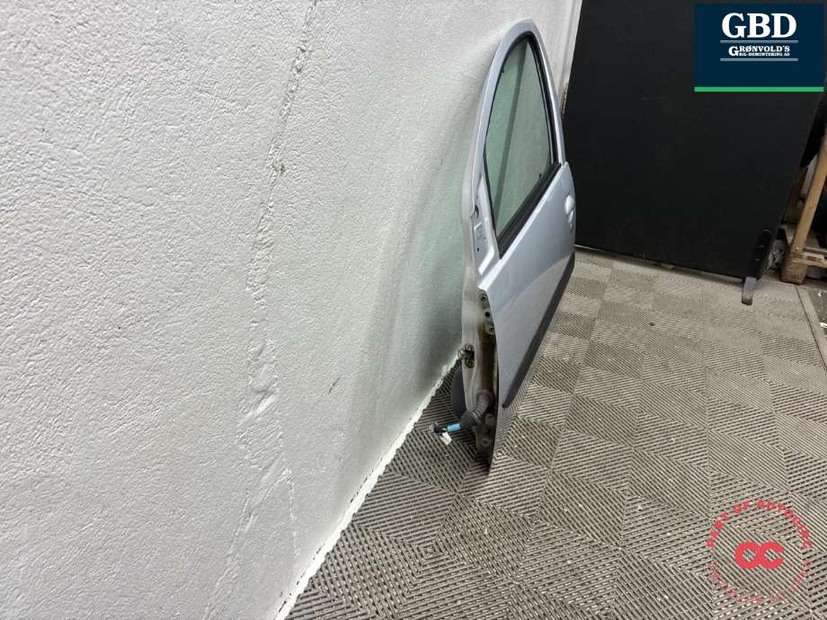 Dør venstre foran til Toyota Aygo 2005-2014 (Type I) (670020H010|)