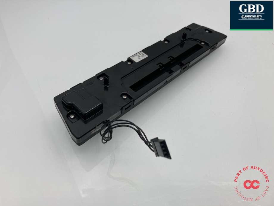 Bilstereo navigasjon betjeningspanel til BMW X4 2014-2018 (F26) (F26) (61 31 9 351 155|9 208 591 AI04|)