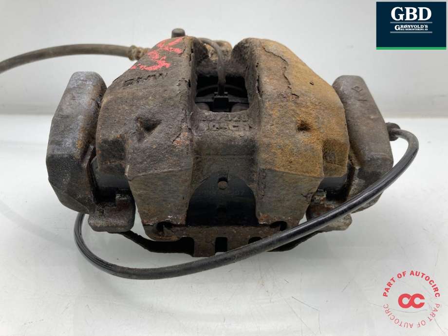 Bremsecaliper venstre foran til BMW X4, 2014-2018 (F26) (F26) (34 10 6 790 921)