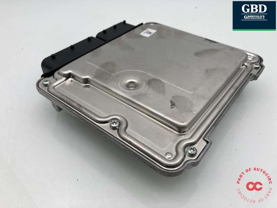 Styreenhet motor til BMW X4 2014-2018 (F26) (F26) (13 61 8 574 752|DDE 8 574 752-01|)