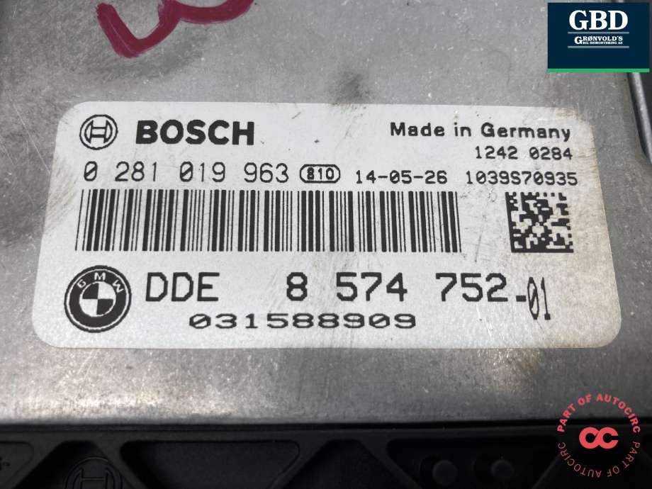 Styreenhet motor til BMW X4 2014-2018 (F26) (F26) (13 61 8 574 752|DDE 8 574 752-01|)