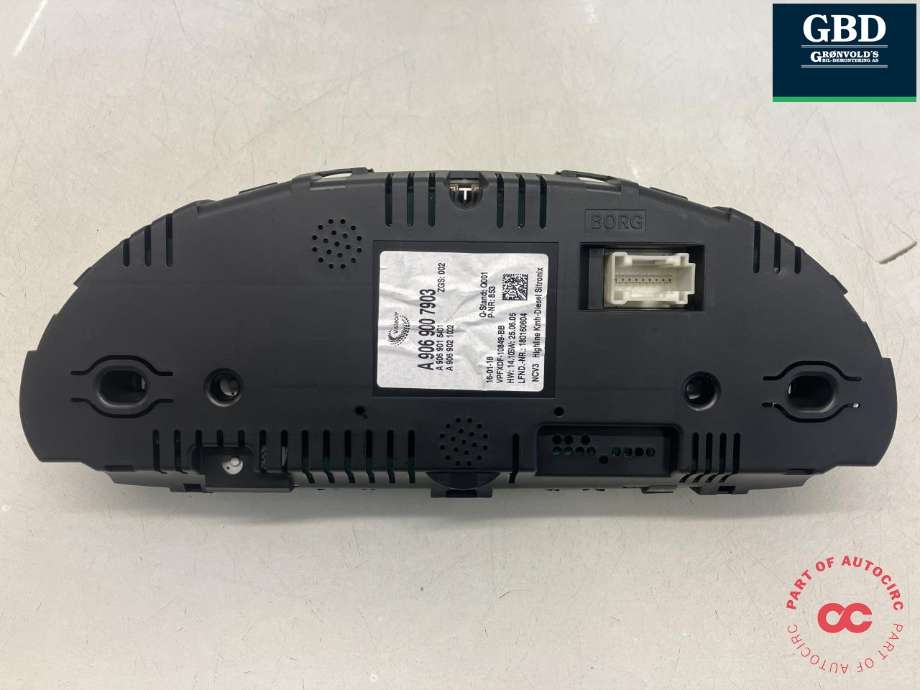Instrumentpanel til Mercedes Sprinter 2013-2018 (Fase 2) (906) (906) (A 906 900 79 03|A 906 901 54 01|A 906 902 10 02)