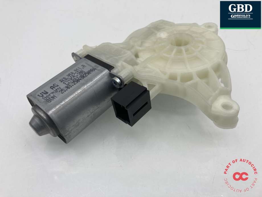 Ruteheis, kun motor, venstre foran til VW ID.7 2023-->>  (4K0 959 811 A|)