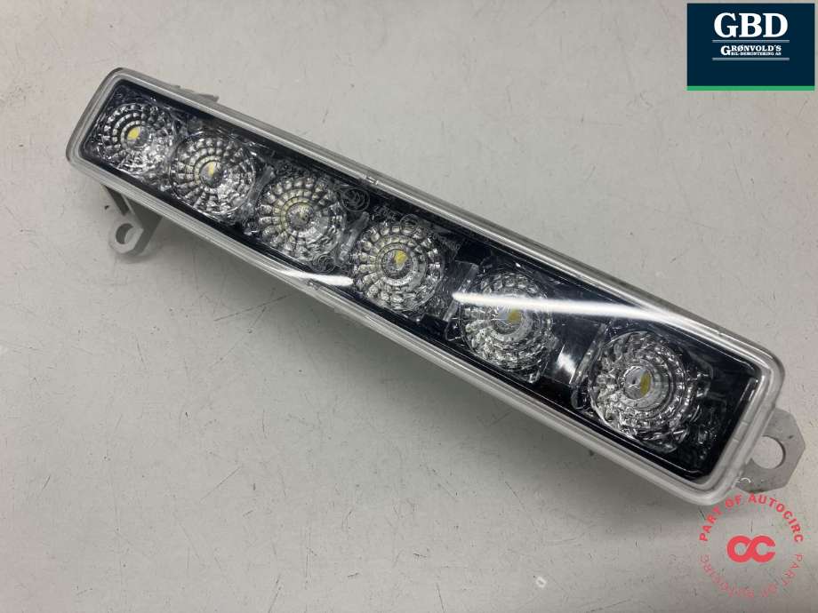Kjørelys led høyre foran til Peugeot Partner 2015-2019 (Type II, Fase 2) (VALEO|98 126 622 80|89208643|)
