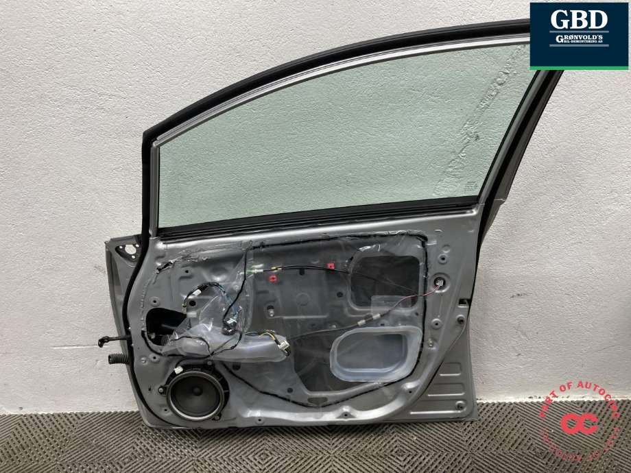 Dør høyre foran til Toyota Auris 2007-2010 (Type I, Fase 1) (6700102260|)