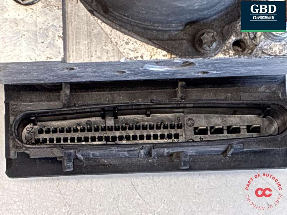 ABS sentral til Toyota Auris 2007-2010 (Type I, Fase 1)  (4405002160|265 950 512|88228 K0222)