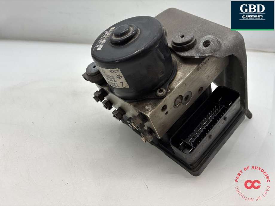 ABS sentral til Volvo V70, 2000-2004 (Type II, Fase 1) (8671453)