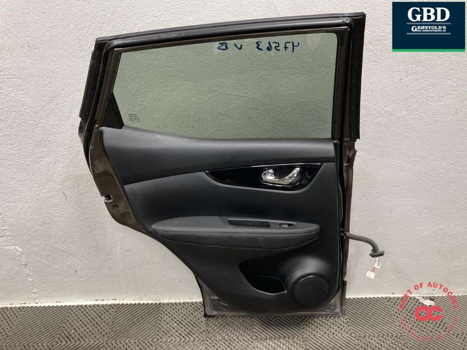 Dør venstre bak til Nissan Qashqai 2014-2021 (Type II)  (H2A0AHV0MB|H2101HV0MA|)