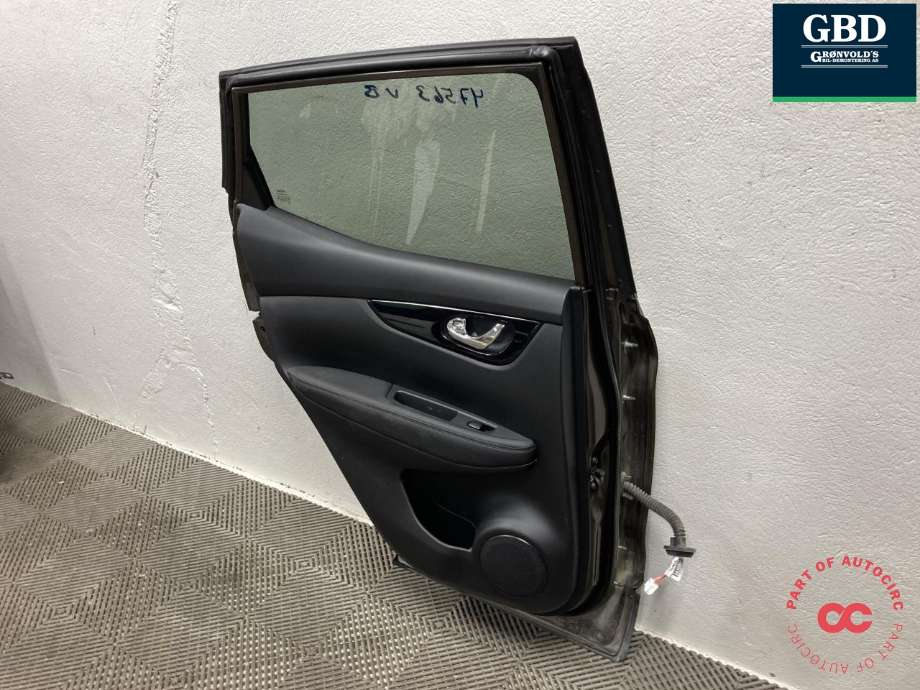 Dør venstre bak til Nissan Qashqai 2014-2021 (Type II)  (H2A0AHV0MB|H2101HV0MA|)
