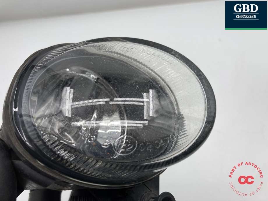 Tåkelykt høyre foran til Audi A4 2007-2014 (Type IV) (B8) (B8) (VALEO|8T0 941 700 E|8T0 941 700|89205622)