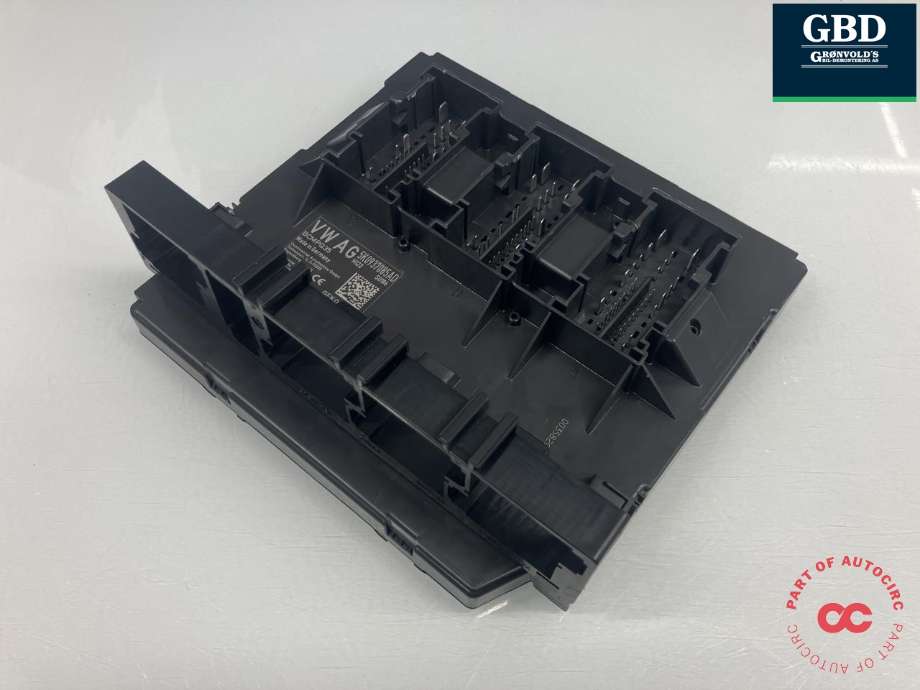 Styreenhet comfort (BCM) til VW Caddy 2015-2020 (Type III, Fase 3)  (CONTINENTAL|5K0 937 087 AK ZLP|5K0 937 085 AD|)