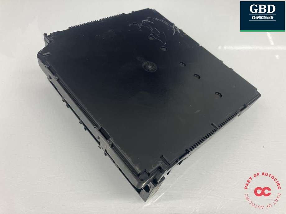 Styreenhet comfort (BCM) til VW Caddy 2015-2020 (Type III, Fase 3)  (CONTINENTAL|5K0 937 087 AK ZLP|5K0 937 085 AD|)