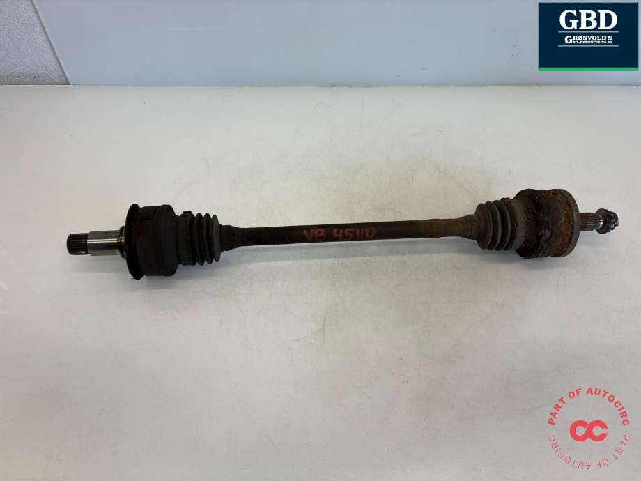 Drivaksel venstre bak, diesel/automat til Mercedes CLK 2002-2009 (C209) (C209) (A 203 350 30 56|A 203 350 26 10|)