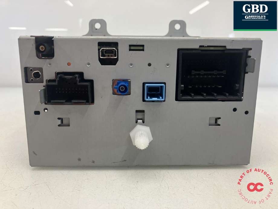 Bilstereo navigasjon til Opel Zafira Tourer 2012-2018 (BOSCH||22 805 138|45-311-6246)