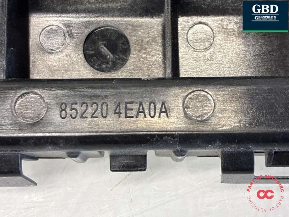 Støtfanger bak feste til Nissan Qashqai 2014-2021 (Type II)  (852214EA0A|)