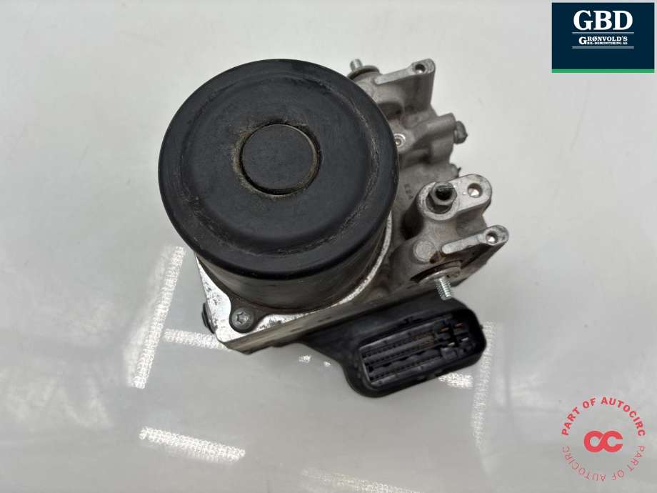 ABS sentral til Toyota RAV4 2000-2006 (Type II)  (4405042080|44540-42040|)