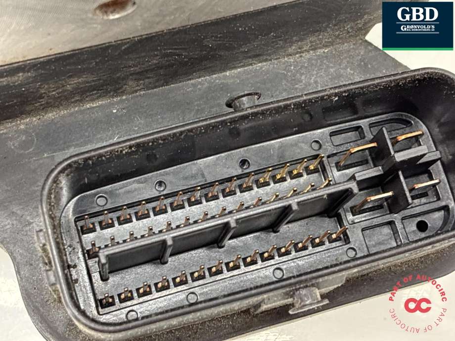 ABS sentral til Toyota RAV4 2000-2006 (Type II)  (4405042080|44540-42040|)