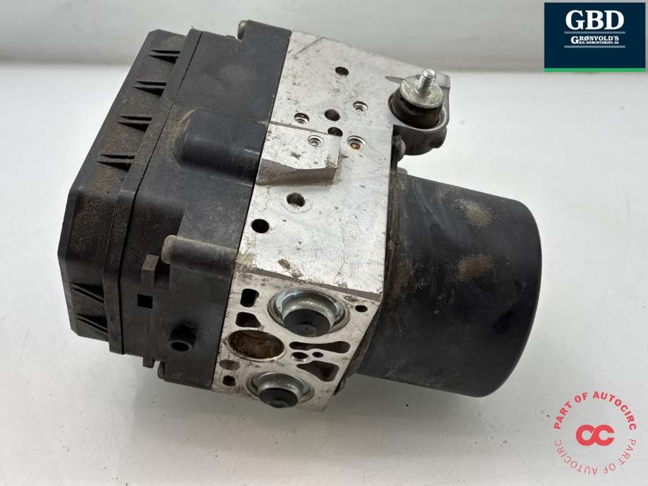 ABS sentral til Toyota RAV4 2000-2006 (Type II)  (4405042080|44540-42040|)