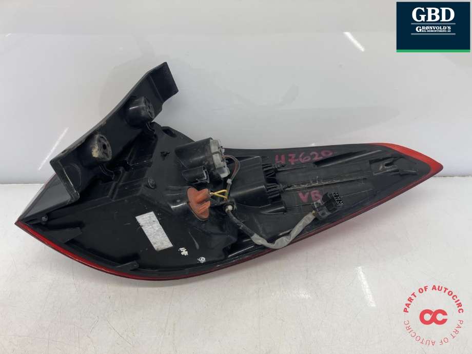 Baklykt venstre ytre til Kia Carens 2013-2018 Type III  (92401A 4110|92401-A4110|)