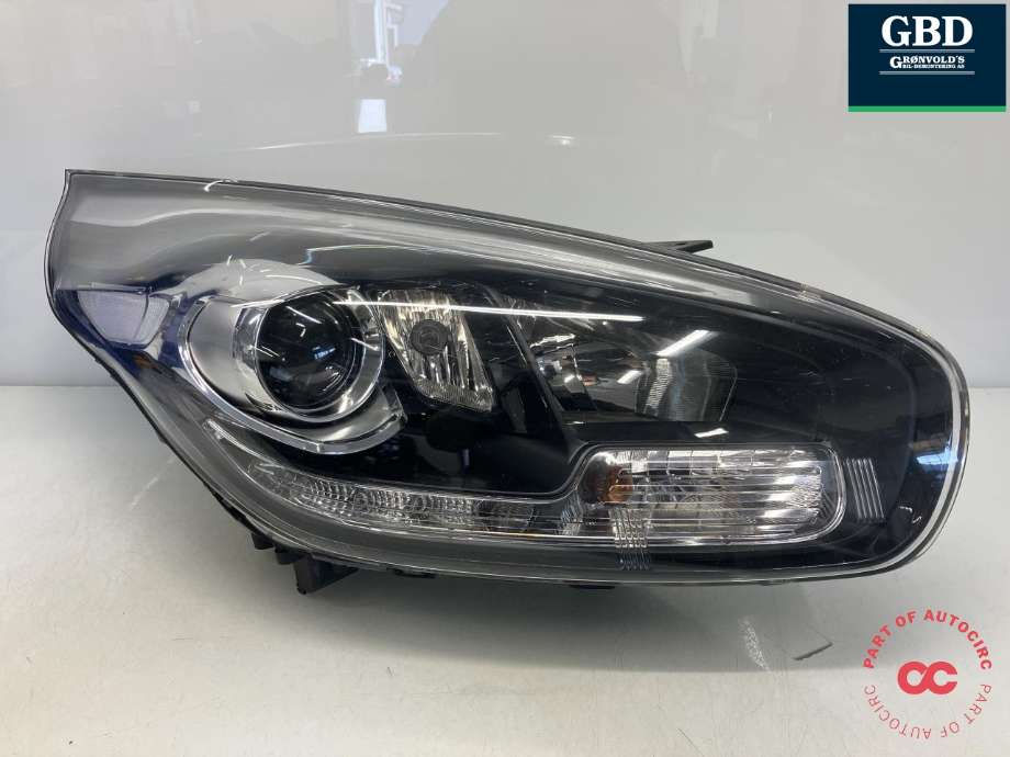 Frontlykt høyre xenon til Kia Carens, 2013-2018 Type III (92102A 4190)